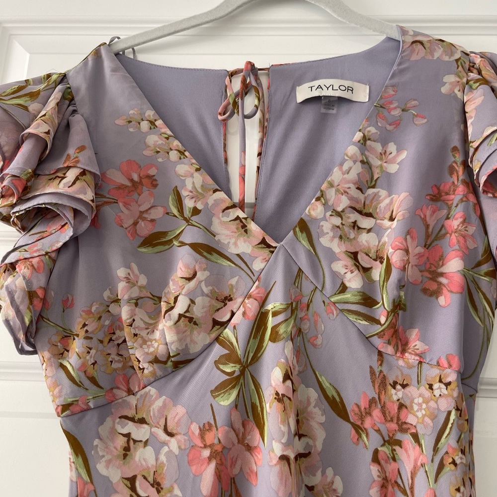 Taylor Lavender Floral V-Neck Dress with Ruffle Sleeves